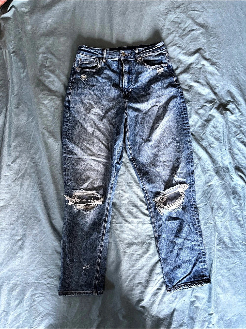 American Eagle Curvy Mom Jean Distressed High Rise Jeans Blue